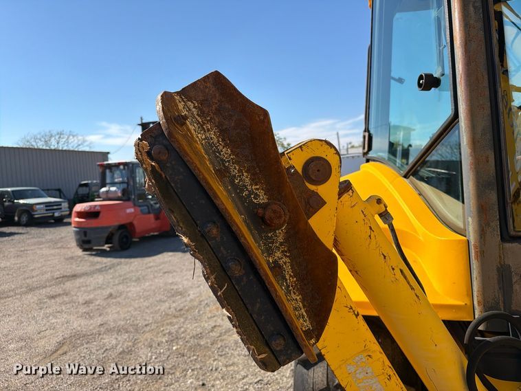 image for item FW3584 2005 New Holland LB110B backhoe