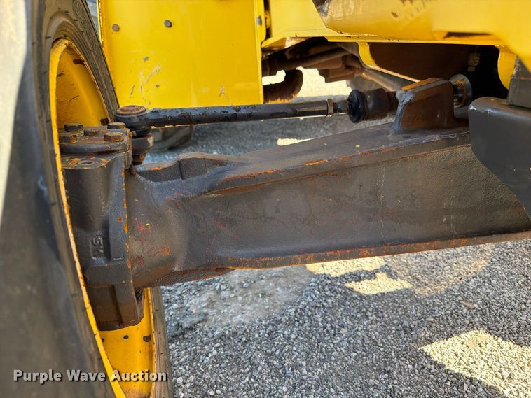 image for item FW3584 2005 New Holland LB110B backhoe