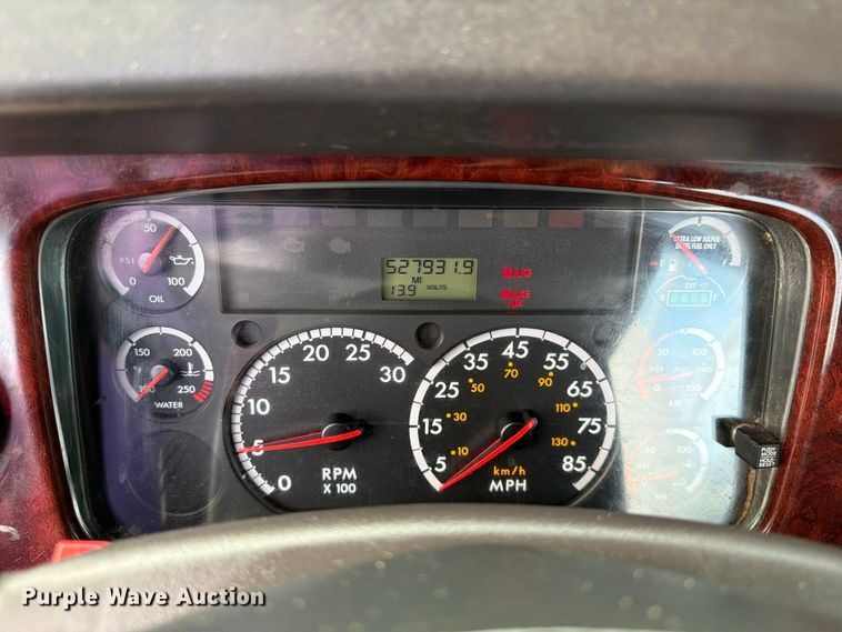 image for item FW3589 2015 Freightliner 114SD vacuum truck