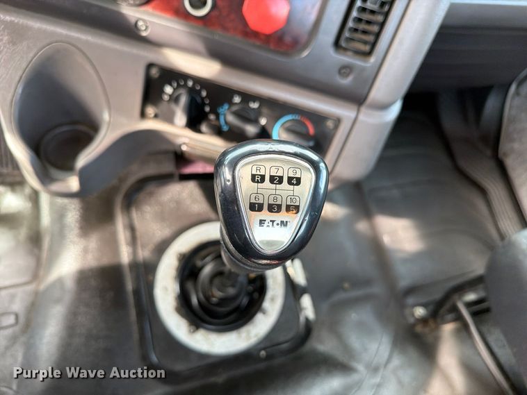 image for item FW3589 2015 Freightliner 114SD vacuum truck