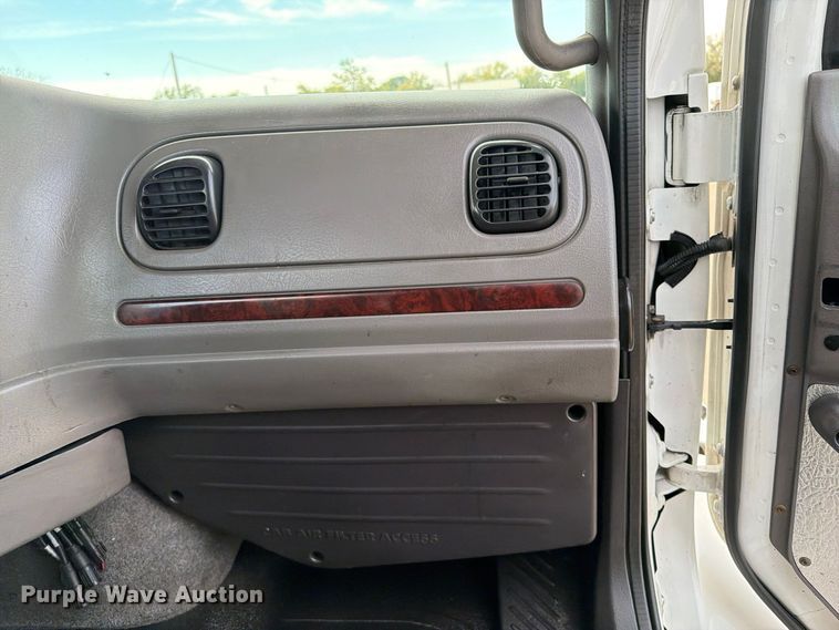 image for item FW3589 2015 Freightliner 114SD vacuum truck