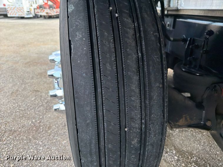image for item FW3589 2015 Freightliner 114SD vacuum truck
