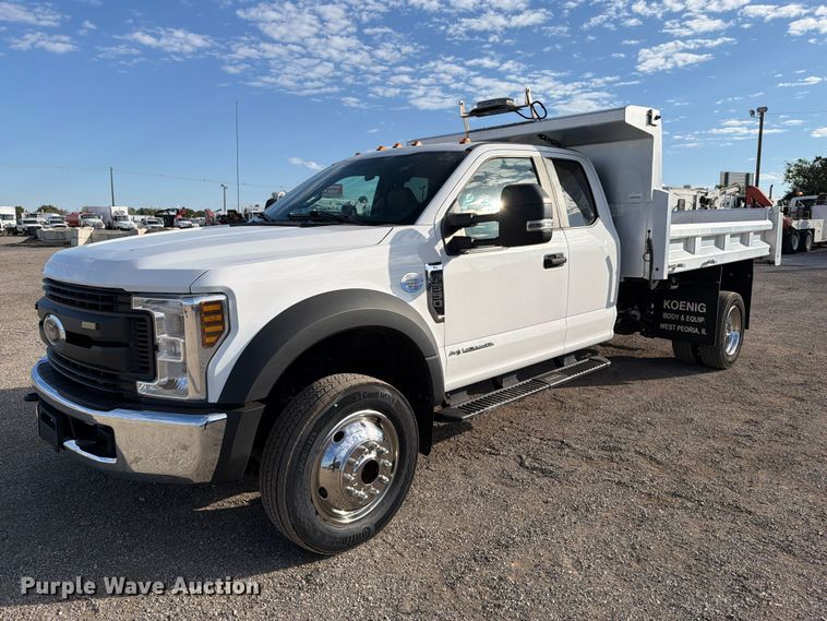 image for item FW3594 2019 Ford F550 Super Duty dump truck