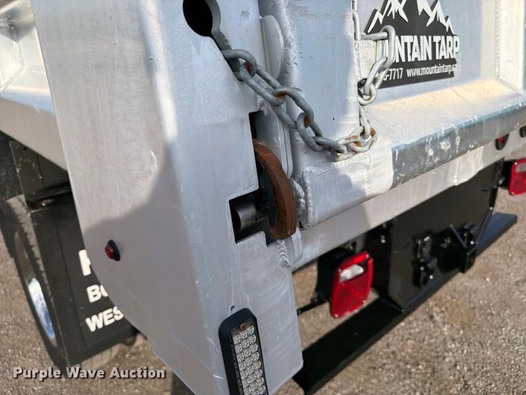 image for item FW3594 2019 Ford F550 Super Duty dump truck