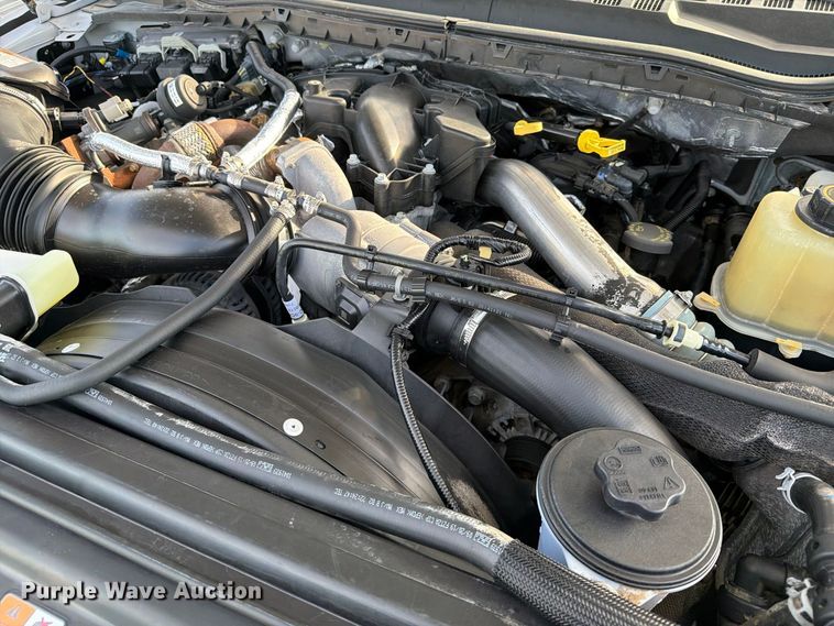 image for item FW3594 2019 Ford F550 Super Duty dump truck