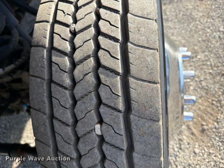 image for item FW3594 2019 Ford F550 Super Duty dump truck