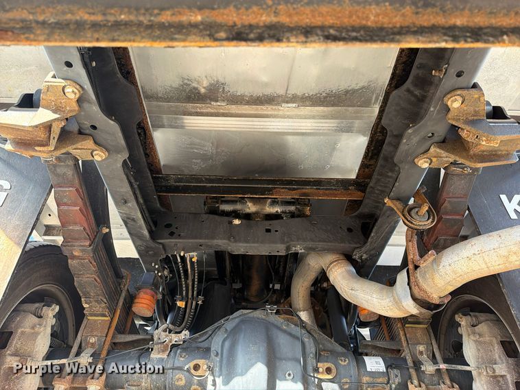 image for item FW3594 2019 Ford F550 Super Duty dump truck