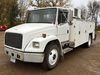 2000 Freightliner FL70 utility / service truck