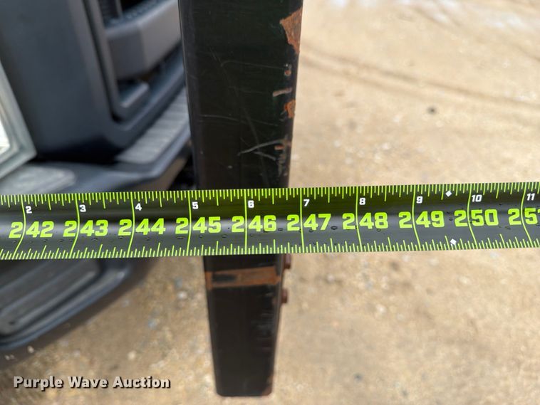 image for item YA3287 2016 Ford F550 Super Duty bucket truck