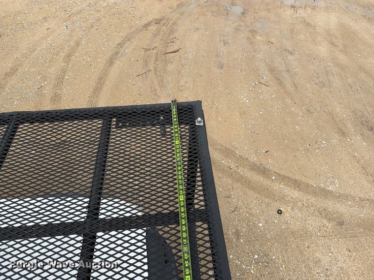 image for item YA3287 2016 Ford F550 Super Duty bucket truck