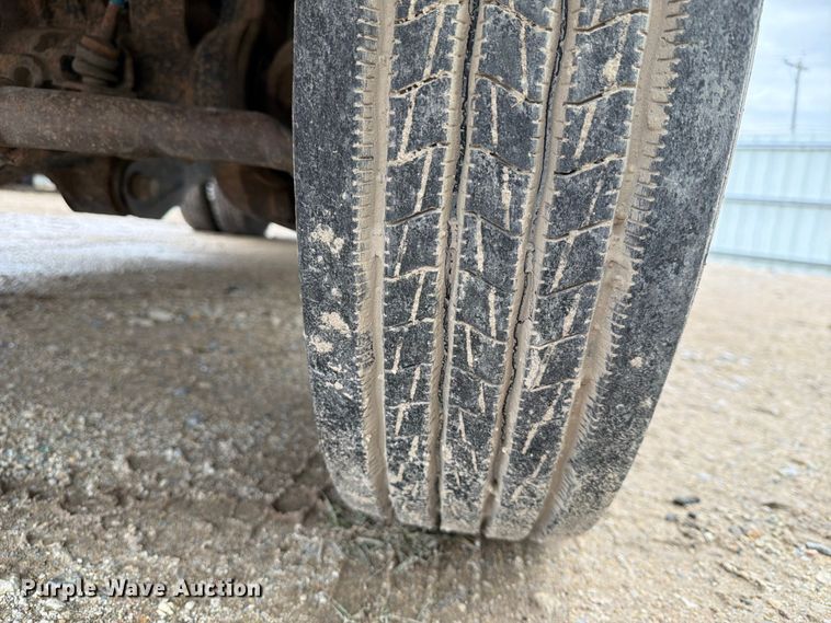 image for item YA3287 2016 Ford F550 Super Duty bucket truck