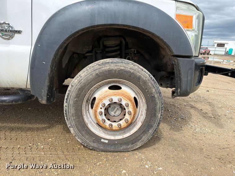 image for item YA3287 2016 Ford F550 Super Duty bucket truck