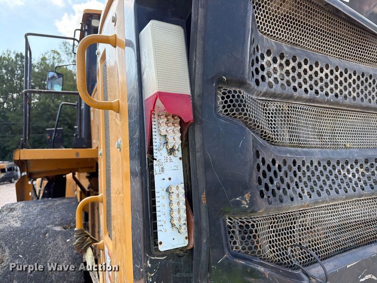 image for item YA4000 2022 Sany SW405K wheel loader