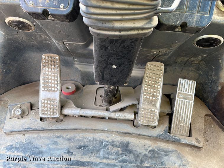 image for item YA4000 2022 Sany SW405K wheel loader