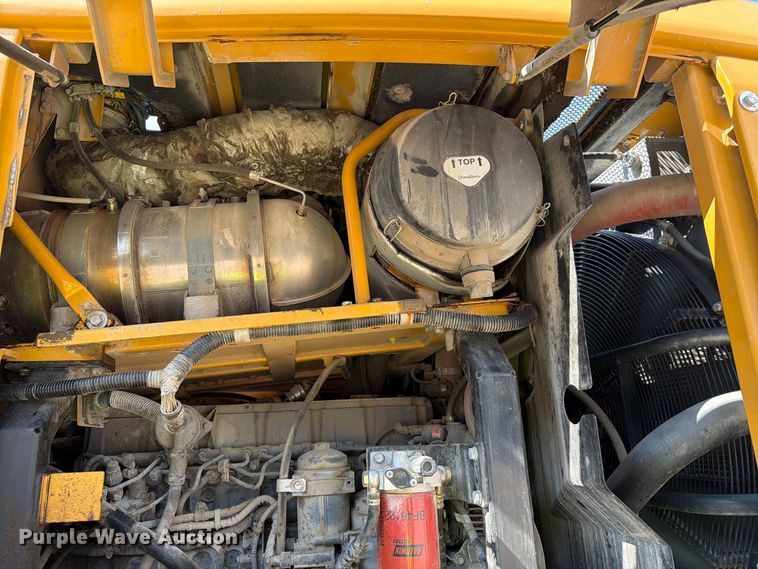 image for item YA4000 2022 Sany SW405K wheel loader