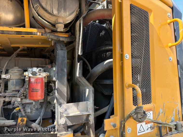 image for item YA4000 2022 Sany SW405K wheel loader