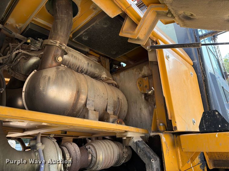image for item YA4000 2022 Sany SW405K wheel loader
