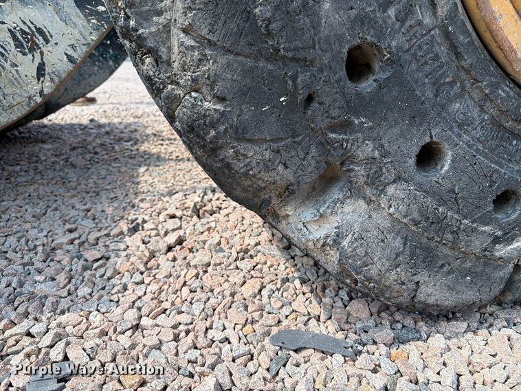 image for item YA4000 2022 Sany SW405K wheel loader