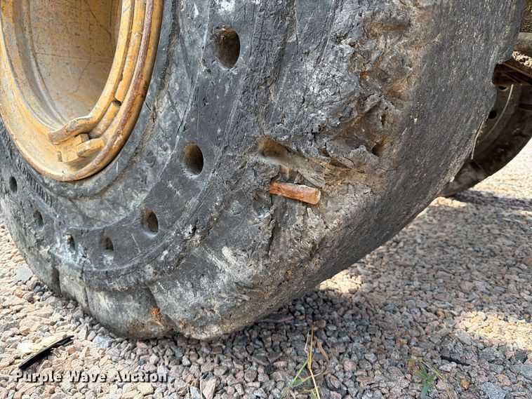 image for item YA4000 2022 Sany SW405K wheel loader