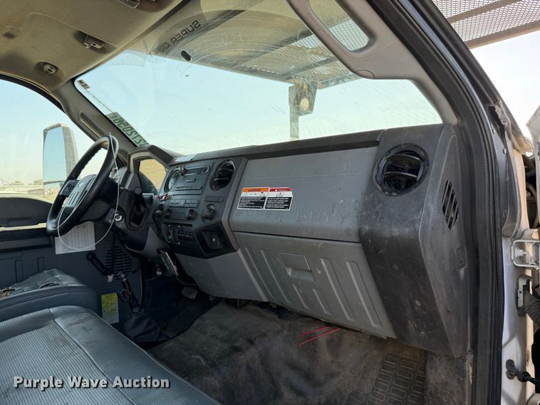 image for item YA4527 2016 Ford F750 Super Duty forestry bucket truck