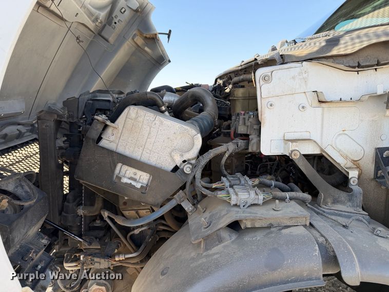 image for item YA4527 2016 Ford F750 Super Duty forestry bucket truck