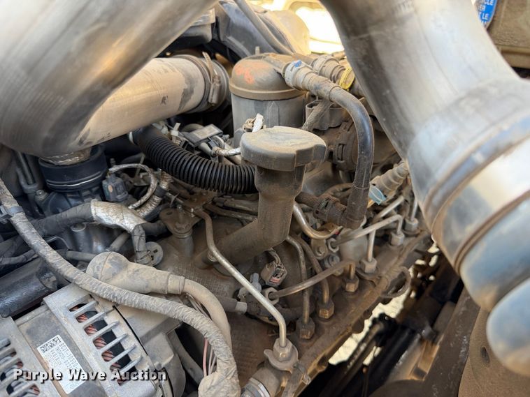 image for item YA4527 2016 Ford F750 Super Duty forestry bucket truck