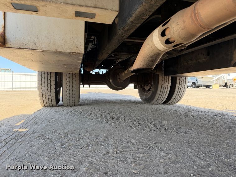 image for item YA4527 2016 Ford F750 Super Duty forestry bucket truck