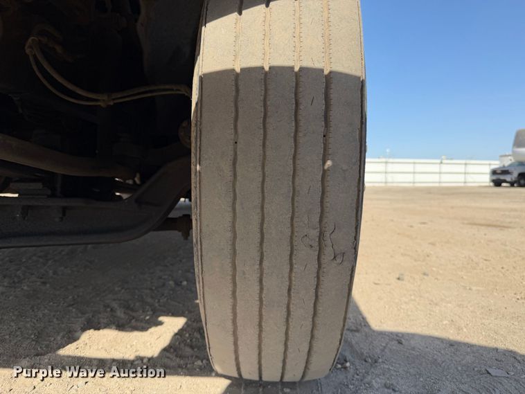 image for item YA4527 2016 Ford F750 Super Duty forestry bucket truck