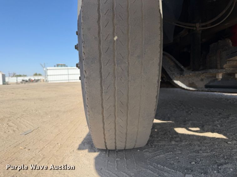 image for item YA4527 2016 Ford F750 Super Duty forestry bucket truck