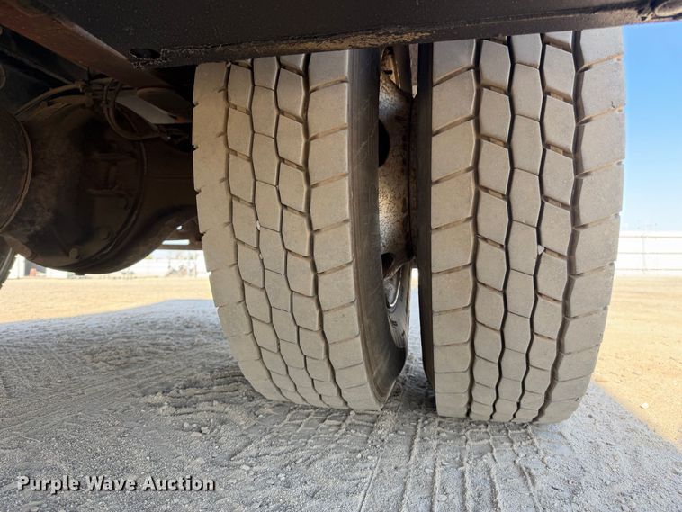 image for item YA4527 2016 Ford F750 Super Duty forestry bucket truck