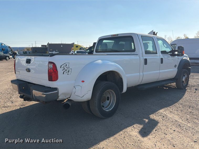 image for item YA5136 2015 Ford F350 Super Duty Crew Cab pickup truck