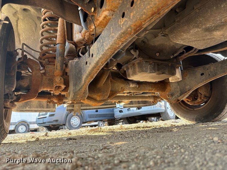 image for item YA5136 2015 Ford F350 Super Duty Crew Cab pickup truck