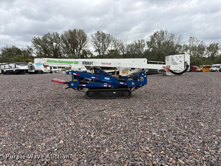 image for item YA5155 2016 Versalift MA53TD tracked boom lift