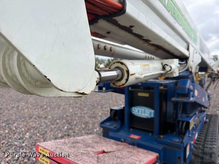 image for item YA5155 2016 Versalift MA53TD tracked boom lift