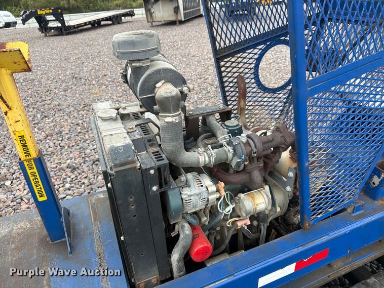 image for item YA5155 2016 Versalift MA53TD tracked boom lift
