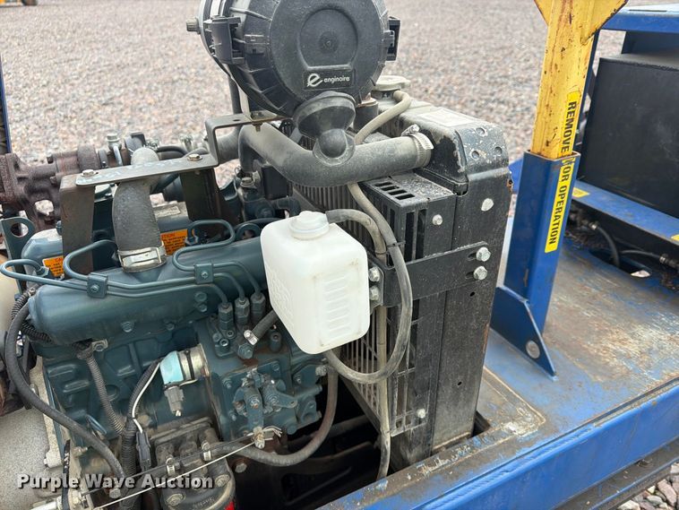 image for item YA5155 2016 Versalift MA53TD tracked boom lift