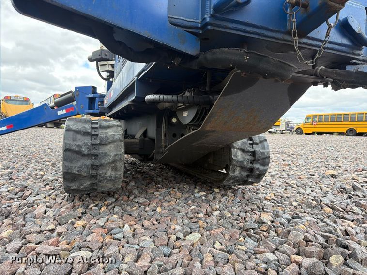 image for item YA5155 2016 Versalift MA53TD tracked boom lift
