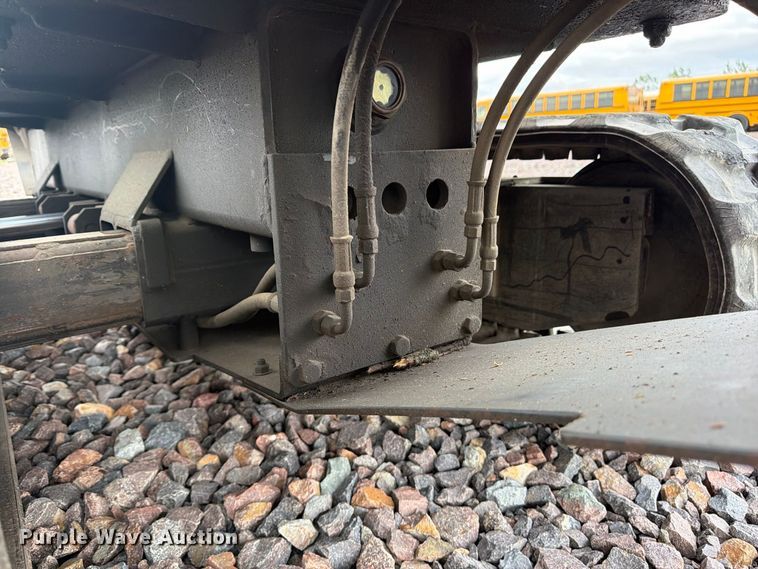 image for item YA5155 2016 Versalift MA53TD tracked boom lift