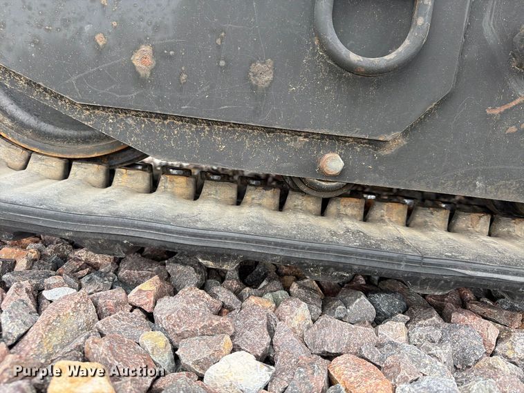 image for item YA5155 2016 Versalift MA53TD tracked boom lift