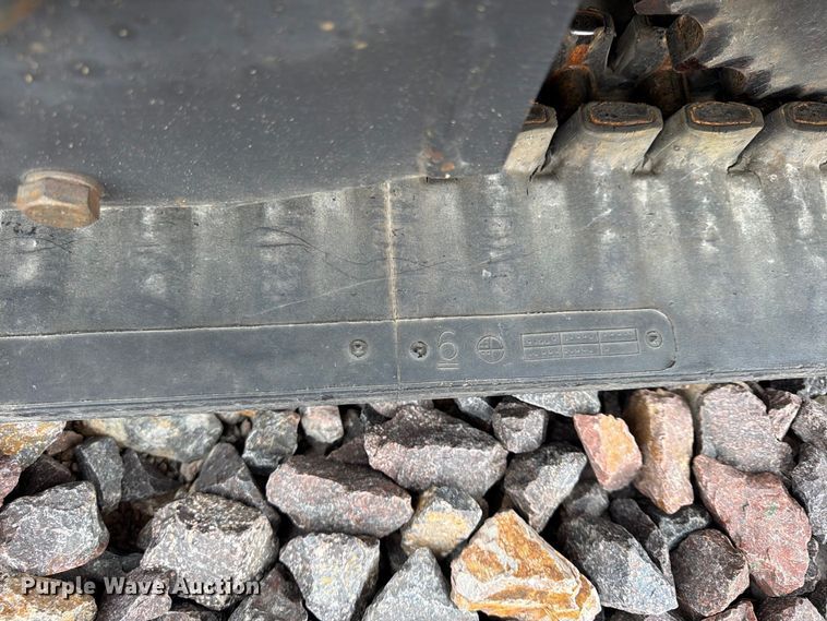 image for item YA5155 2016 Versalift MA53TD tracked boom lift