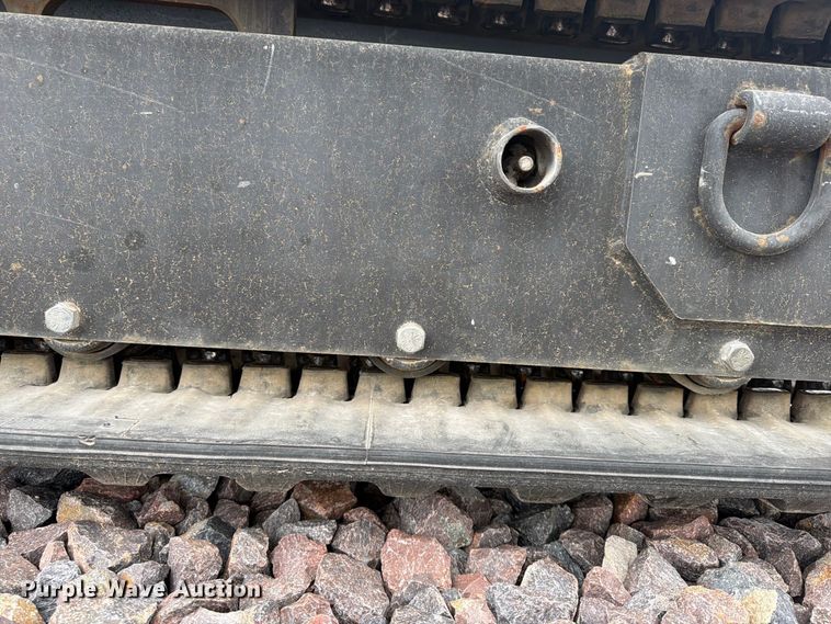 image for item YA5155 2016 Versalift MA53TD tracked boom lift