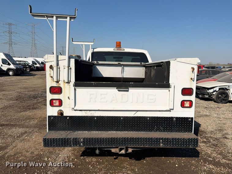 image for item YA5305 2012 Ford F250 Super Duty utility bed pickup truck