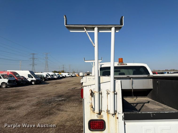 image for item YA5305 2012 Ford F250 Super Duty utility bed pickup truck
