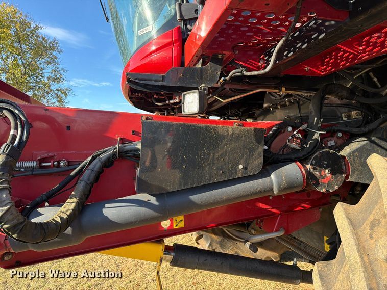 image for item DU5755 2013 Case 8230 RWA combine