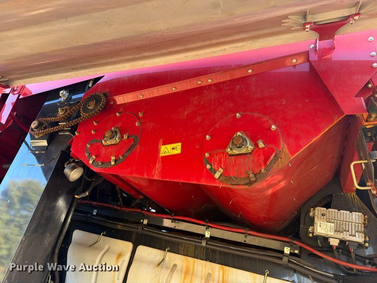 image for item DU5755 2013 Case 8230 RWA combine