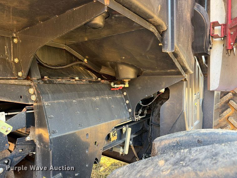 image for item DU5755 2013 Case 8230 RWA combine