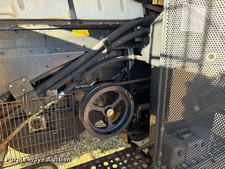 image for item DU5755 2013 Case 8230 RWA combine