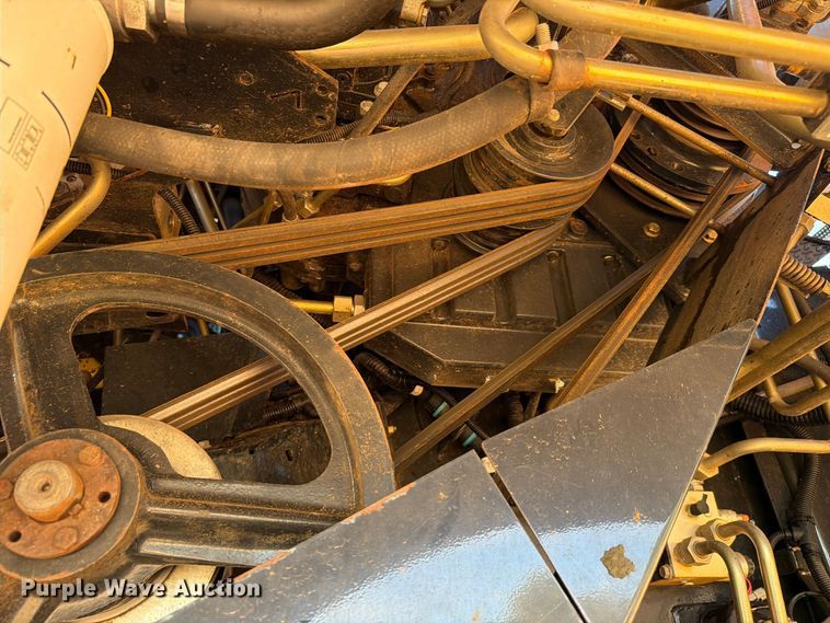 image for item DU5755 2013 Case 8230 RWA combine