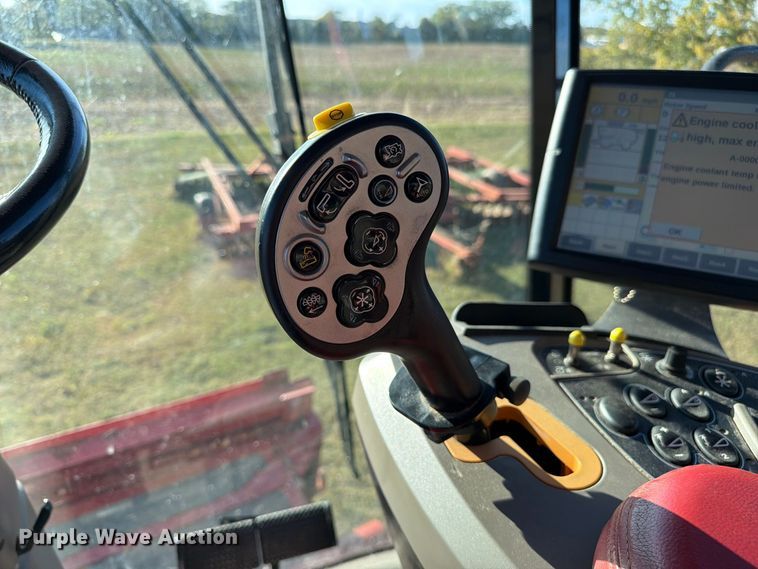 image for item DU5755 2013 Case 8230 RWA combine