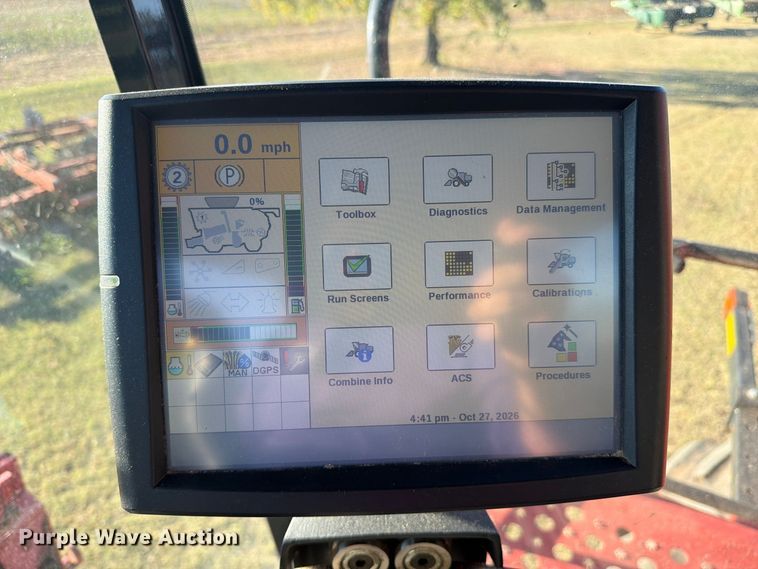 image for item DU5755 2013 Case 8230 RWA combine
